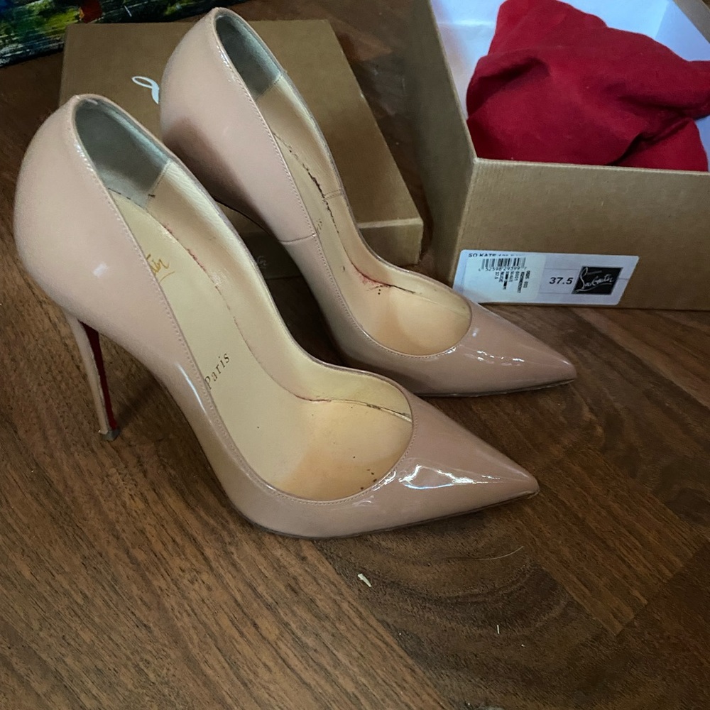 Nude patent louboutins since 37.5